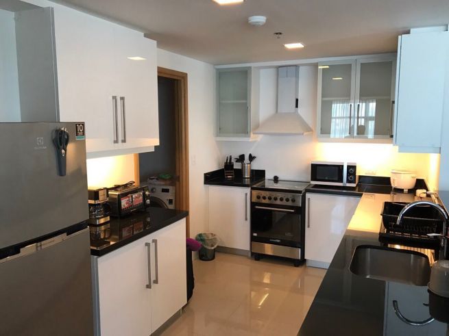 Parkpoint Residences 2 bedroom For Rent04