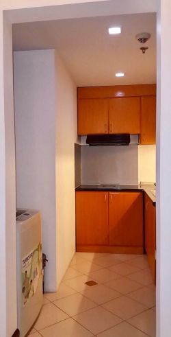 "Executive Studio Condo for Rent in BGC Taguig City, 36sqm, Forbeswood"03