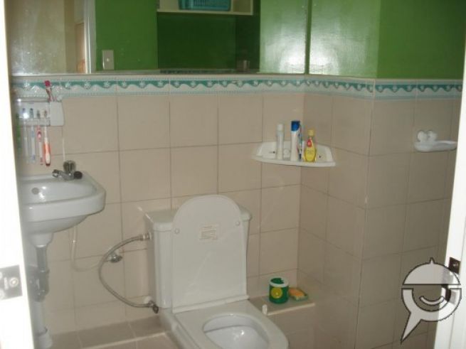 2-BR Semi-Furnished Condo Unit For Rent03
