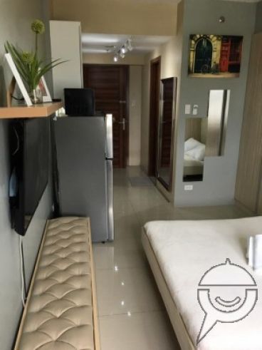 For Rent 24square studio type unit Cebu04