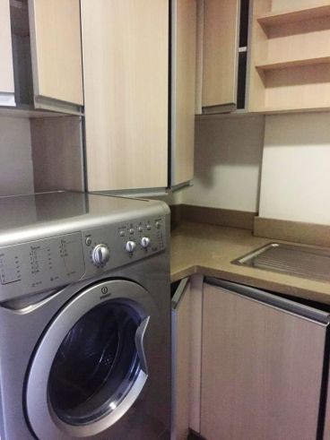 Fully Furnished 2 Bedroom Unit for Rent at CEO Flats Jupiter Makati04