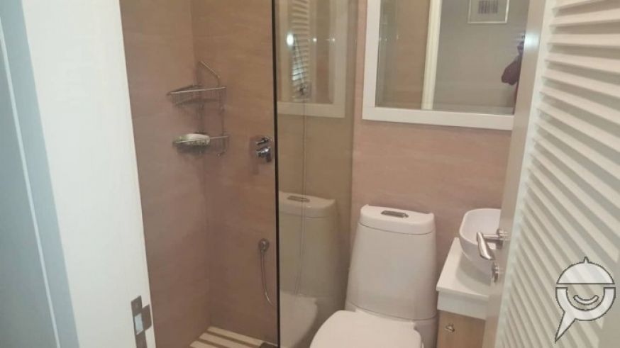 "2 Bedroom for Lease in Burgundy McKinley Place, Para?aque City"04