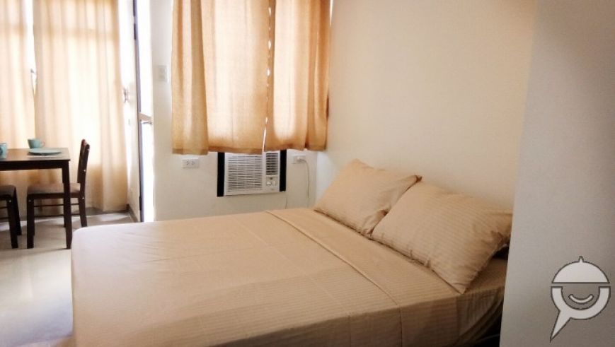 furnished condo unit in Mabolo Garden Flats04