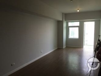 "One (1) Bedroom Condo for Lease in Meranti BGC, Taguig City"02