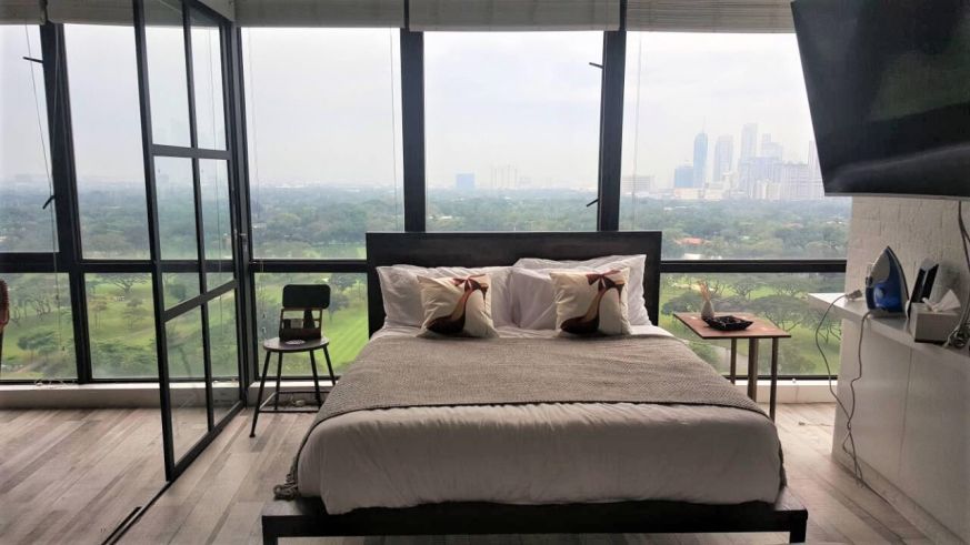 Modern 2 Bedroom Condo Unit For rent in Bellagio 3 Golf Course View BG04