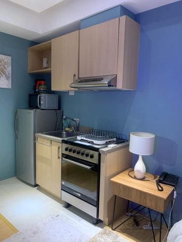 The Grove Studio with parking for rent04