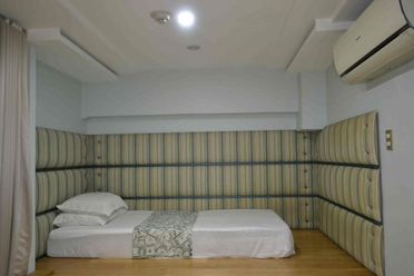 "FOR LEASE: 1 Bedroom Unit in Two Serendra, Bonifacio Global City, Tagu"02