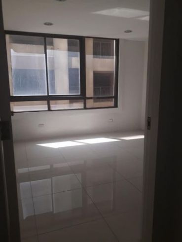"FOR LEASE  Sky Twin Towers, 3 Bedroom Unit w Parking"03