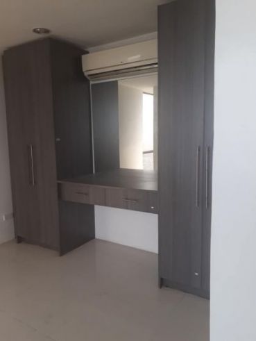 "FOR LEASE  Sky Twin Towers, 3 Bedroom Unit w Parking"04