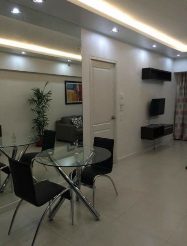 One Bedroom Unit for Rent in Two Serendra Red Oak in Fort BGC Taguig04