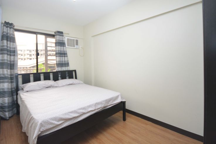 "2BR Condo for Lease in Asteria Residences, Brgy. San Isidro, Para?aque"03