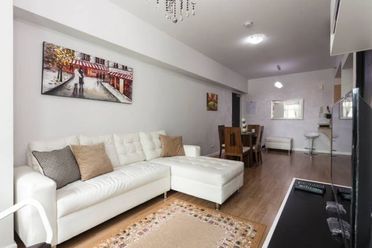 FOR RENT: Fully Furnished 1BR Unit in Two Serendra02