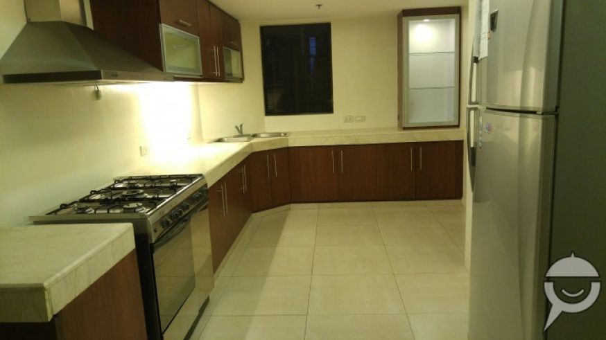 Semi-Furnished 4BR Newly Renovated Condo on Ayala Ave03