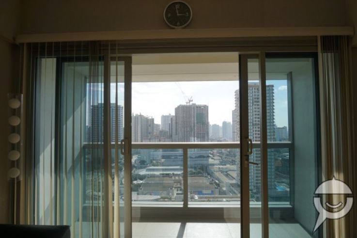 Interior Designed One (1) Bedroom at One Shangri-la Place04