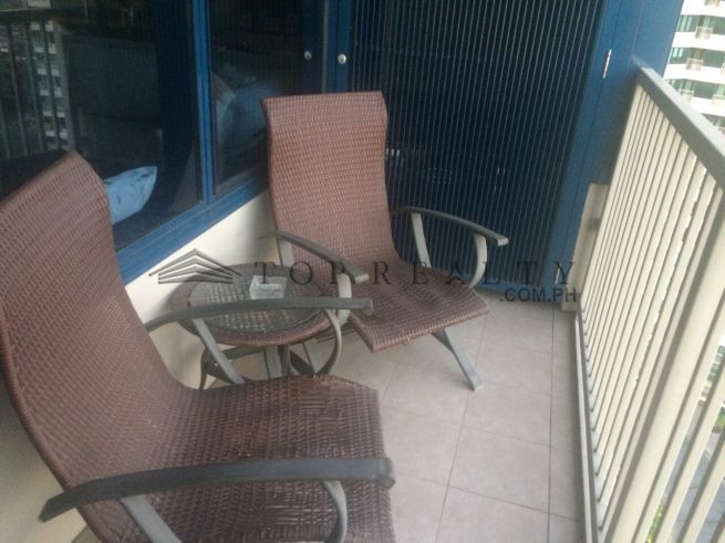 "1 Bedroom Loft Condo Unit for Rent at One Rockwell, Makati City"03