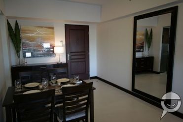 For Rent One Bedroom Unit Two Serendra Aston Fort BGC02