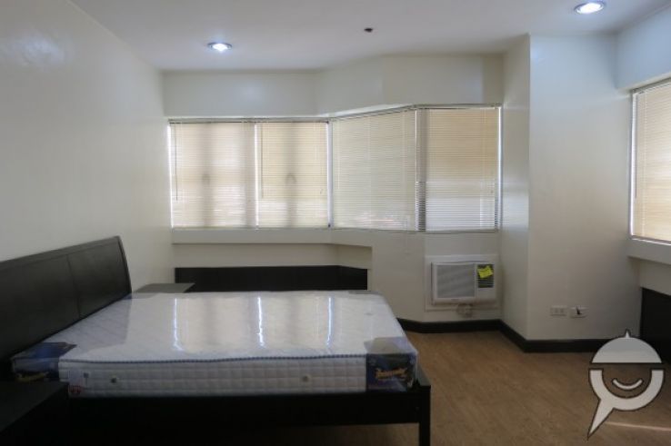 "81sqm Fully Furnished One Bedroom for only P35,000 a month"03