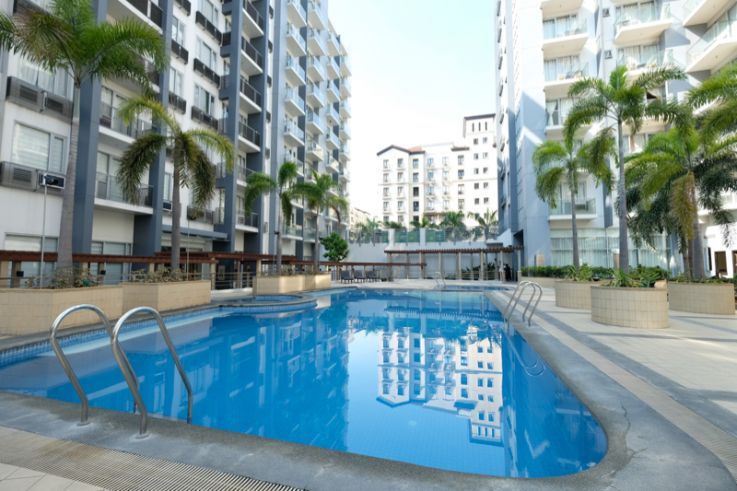 Studio Unit at Palm Tree Villas Pasay04