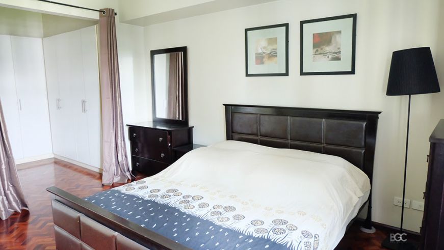2BR Study Carpark Two Serendra BGC03