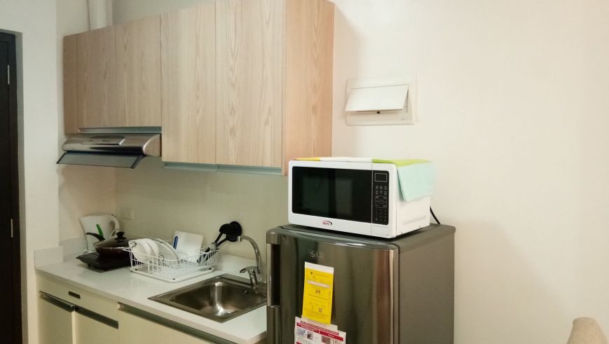 "Studio 22.3 sqm Condo for Rent in Mabolo, Cebu City"04