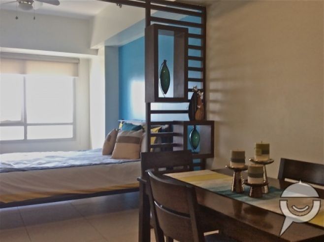 Fully Furnished Studio in Columns Legaspi Village Makati for Rent04