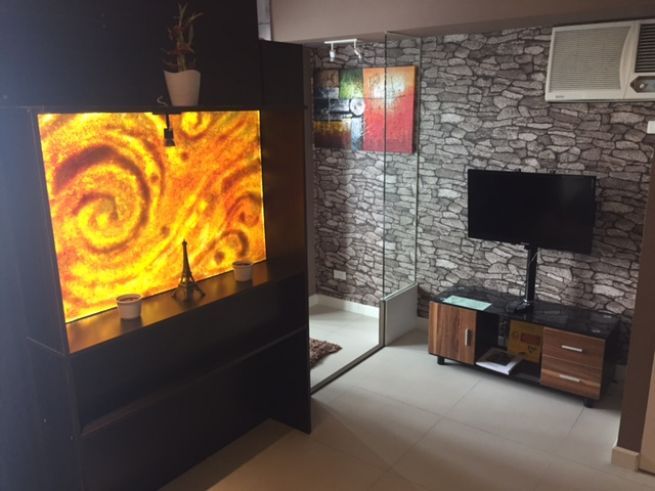 FOR RENT: Fully Furnished Studio Unit in Two Serendra04