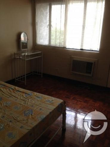 1 br condo unit for rent03