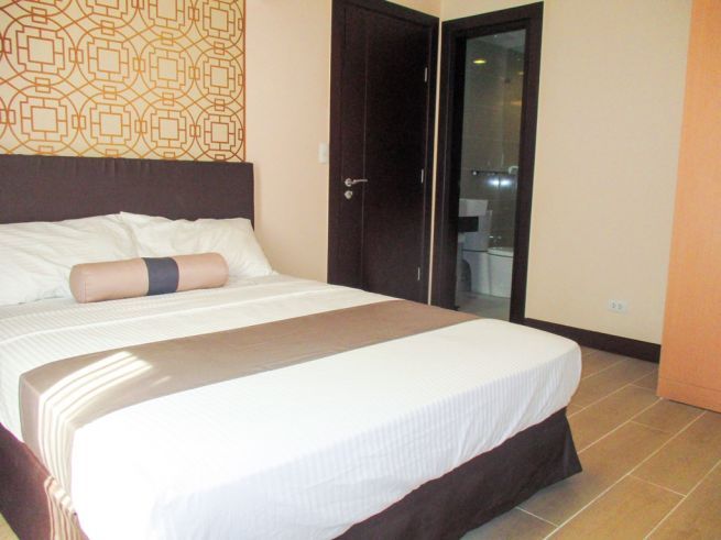 1 bedroom unit for Rent in Two Central Fully furnished04