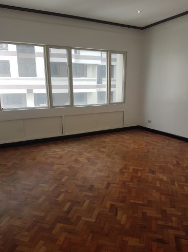 "Three Salcedo Place, 3 Bedroom for Rent, CRD30884"03