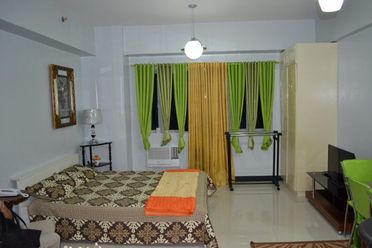 For Rent in McKinley Hill Taguig Morgan Residences Studio Deluxe Furni02