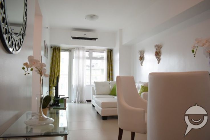 For Rent: 2 bedroom Two Serendra Aston01