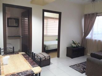 For rent 2 bedroom  fully furnished  in Ridgewood Towers C-5 Taguig02