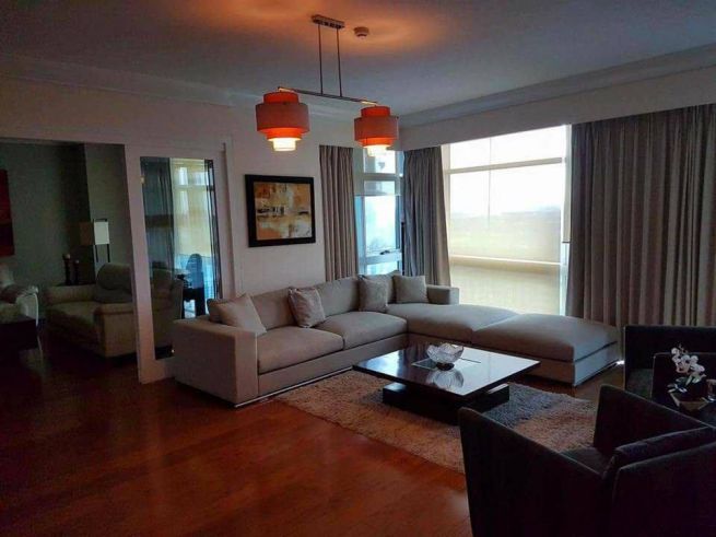 4 bedroom Pacific Plaza BGC04