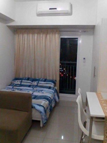 Makati Jazz Fully Furnished Studio Unit Condo with balcony  for rent03