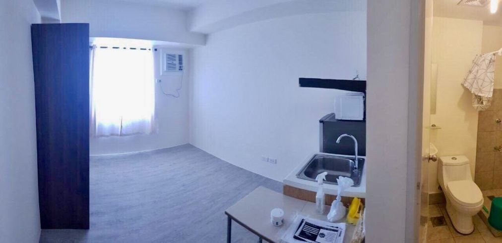 "For Rent: Studio Unit in Cubao, Quezon City"04