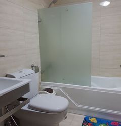 "Cebu Business Park 2-Bedroom Condo for Rent, Short Term Rentals Accept"02