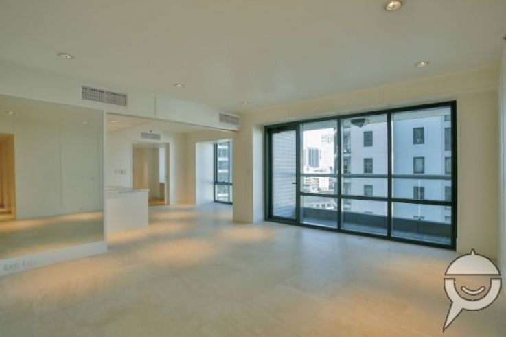 Rockwell Amorsolo East 3 Bedroom for Lease03