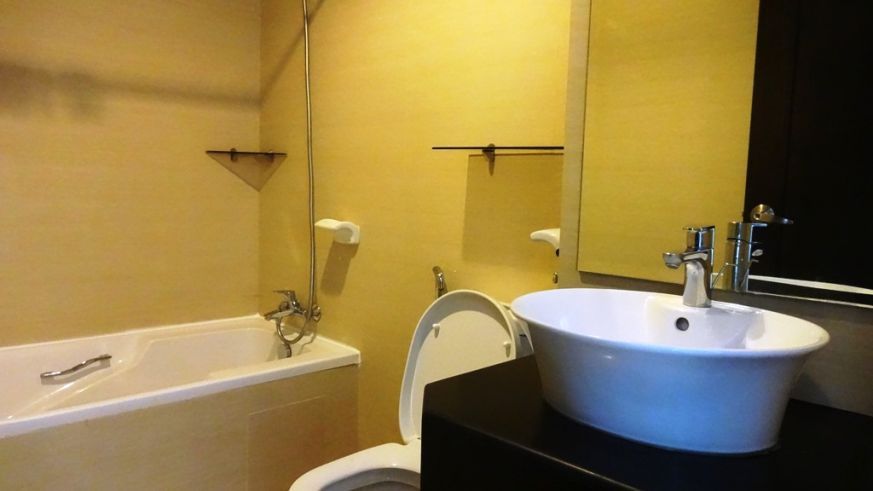 1 bedroom unit for RENT in One Central Fully Furnished04
