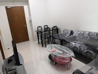 FOR RENT: Fully Furnished 1BR Unit in Central Parkwest02