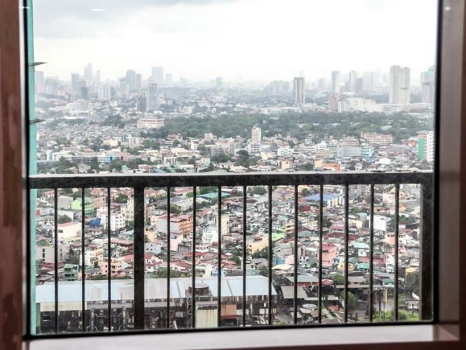 "Three Bedrooms, Semi Furnished condo in Joya Lofts and Towers"03