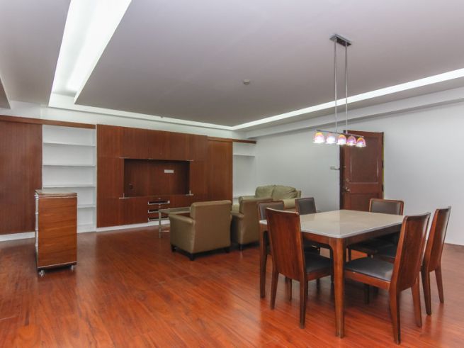 "3-bedroom,