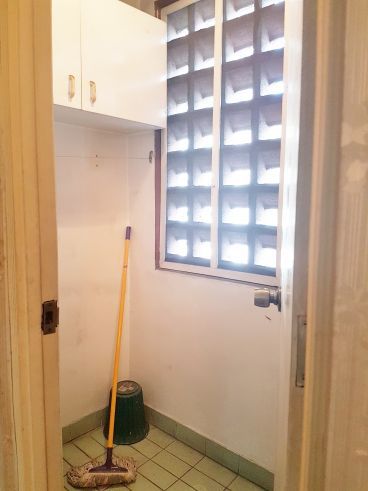 Furnished Makati Studio with Parking03