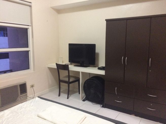 Salcedo Village Condo 1Bedroom for Rent One Lafayette Square03