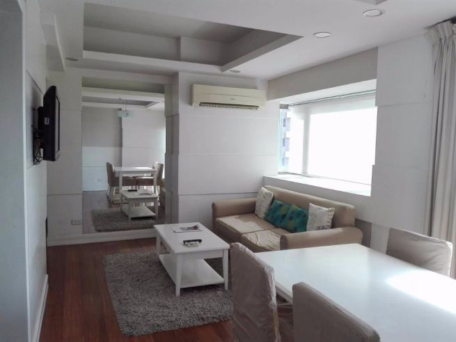 2 Bedroom fully furnished for rent in Forbeswood Parklane fort Bonifac04