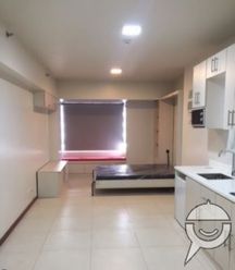 Columns Legazpi Village Makati 32 sqm Studio For Rent02