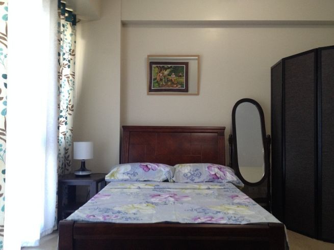 Studio Type Condo for Rent in Newport City04