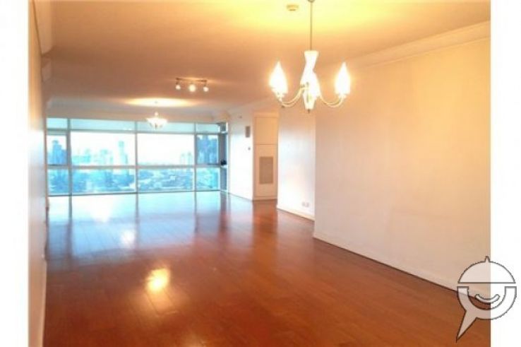 "Condo/Apartment