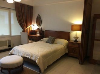 Studio Unit for rent in fairways Tower BGC Taguig City Manila02