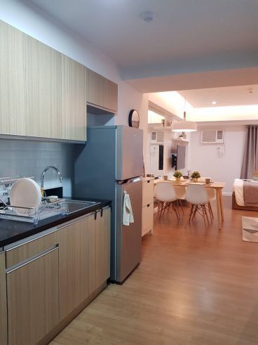 Brand New Studio Unit at BGC04