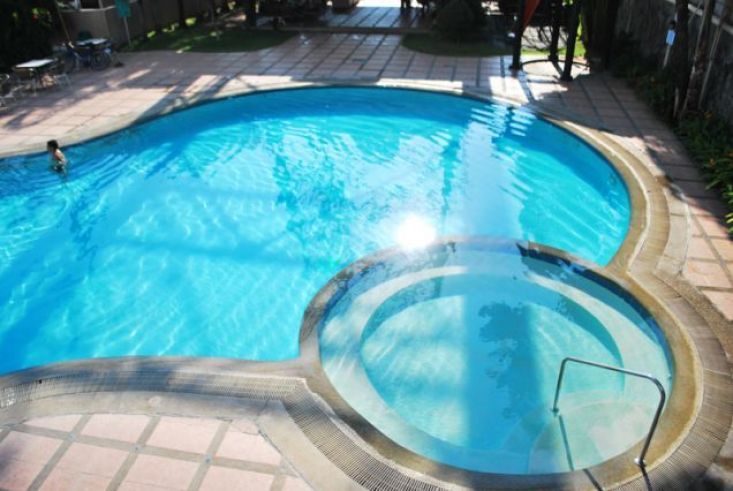 2Bedroom Condo for rent nr SM Airport City of Dreams Palm Grove reside03